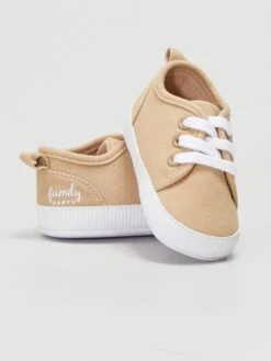 Baskets Basses En Twill à Lacets -Kiabi baskets basses en twill a lacets beige zq469 1 frb5 1