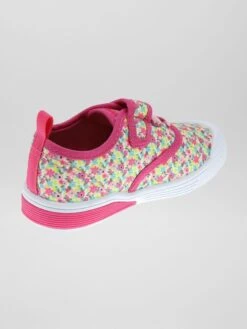 Baskets En Toile 'fleuries' -Kiabi baskets en toile fleuries fuchsia zr832 1 frb3 1