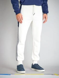 Jogging En Molleton Avec Bandes Contrastantes -Kiabi jogging en molleton avec bandes contrastantes blanc zn152 2 frb3