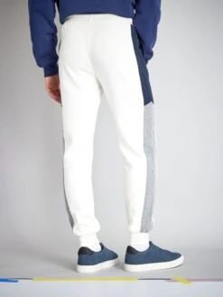 Jogging En Molleton Avec Bandes Contrastantes -Kiabi jogging en molleton avec bandes contrastantes blanc zn152 2 frb4