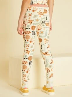 Legging Côtelé à Motifs X Nilac Studio -Kiabi legging cotele a motifs x nilac studio beige ame64 1 frb3