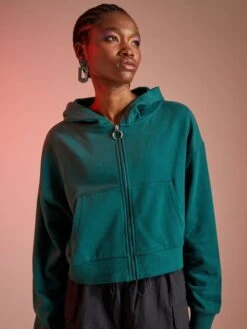 Sweat à Capuche Crop Top -Kiabi sweat a capuche crop top vert fonce zk554 10 frb4