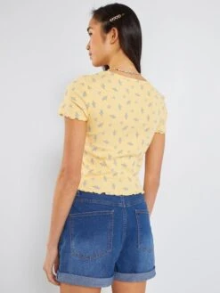 T-shirt Côtelé Imprimé -Kiabi t shirt cotele imprime jaune aad22 6 frb4
