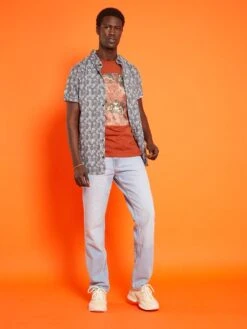 T-shirt En Jersey Avec Print Artistique -Kiabi t shirt en jersey avec print artistique marron amj98 2 frb2