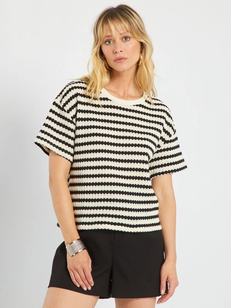 T-shirt En Maille Crochet à Rayures 4 T-shirt En Maille Crochet à Rayures – Image 2